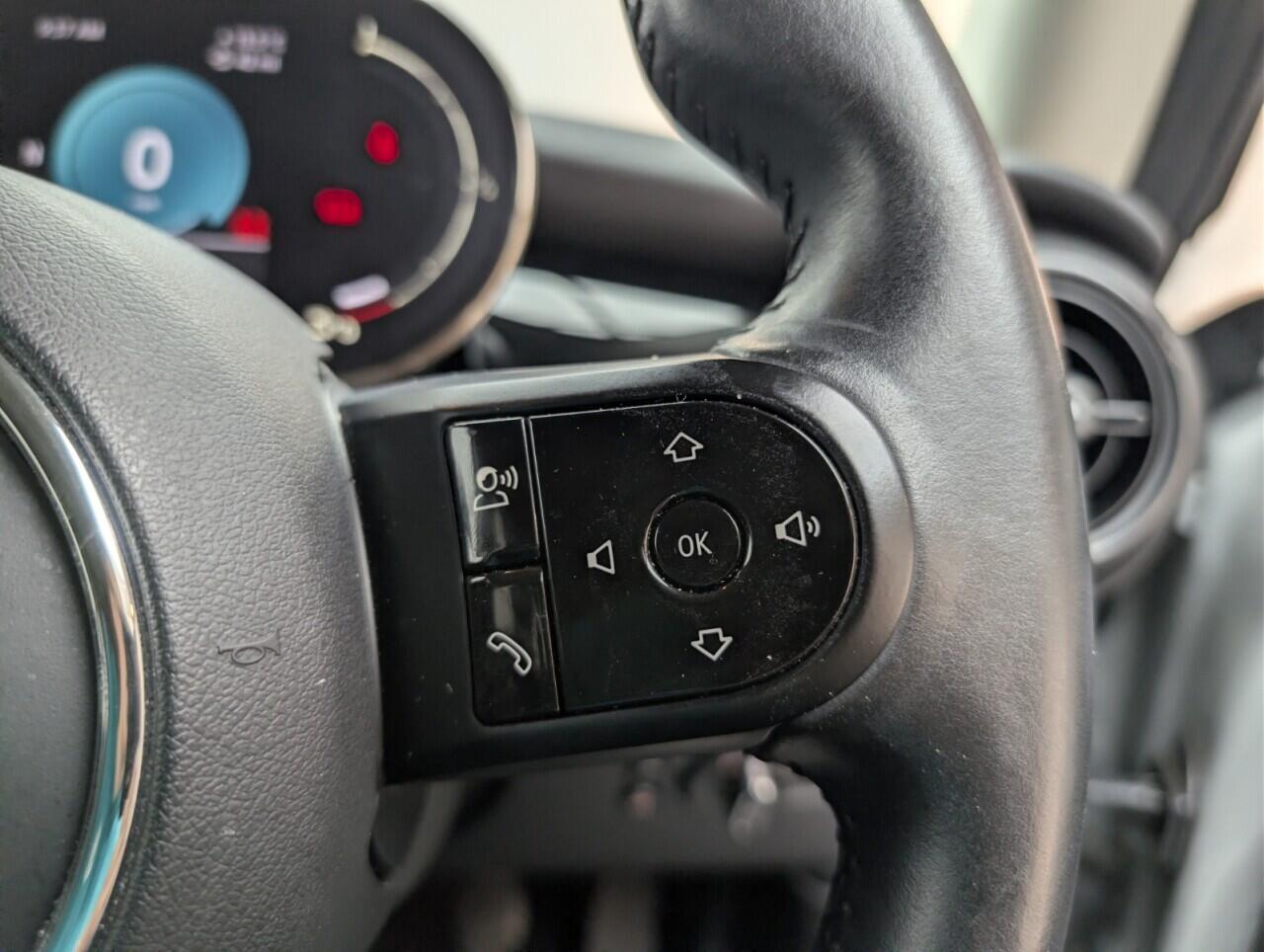 Used MINI Hatch 2022 for sale - 76537870: Photo 19