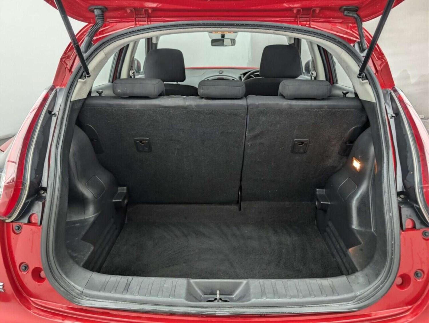 Used Nissan Juke 2018 for sale - 77713759: Photo 22