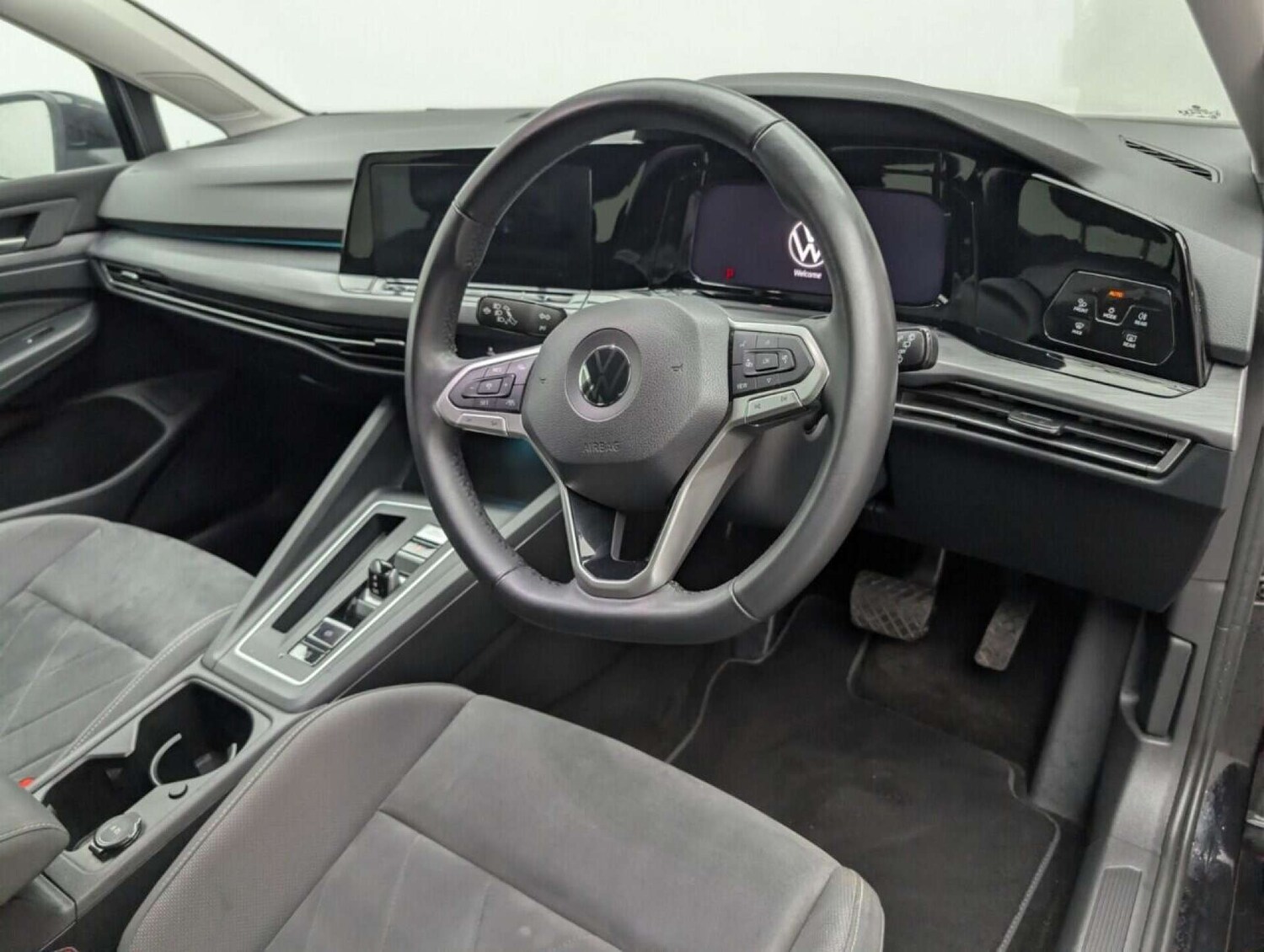 Used Volkswagen Golf 2021 for sale - 77713841: Photo 11