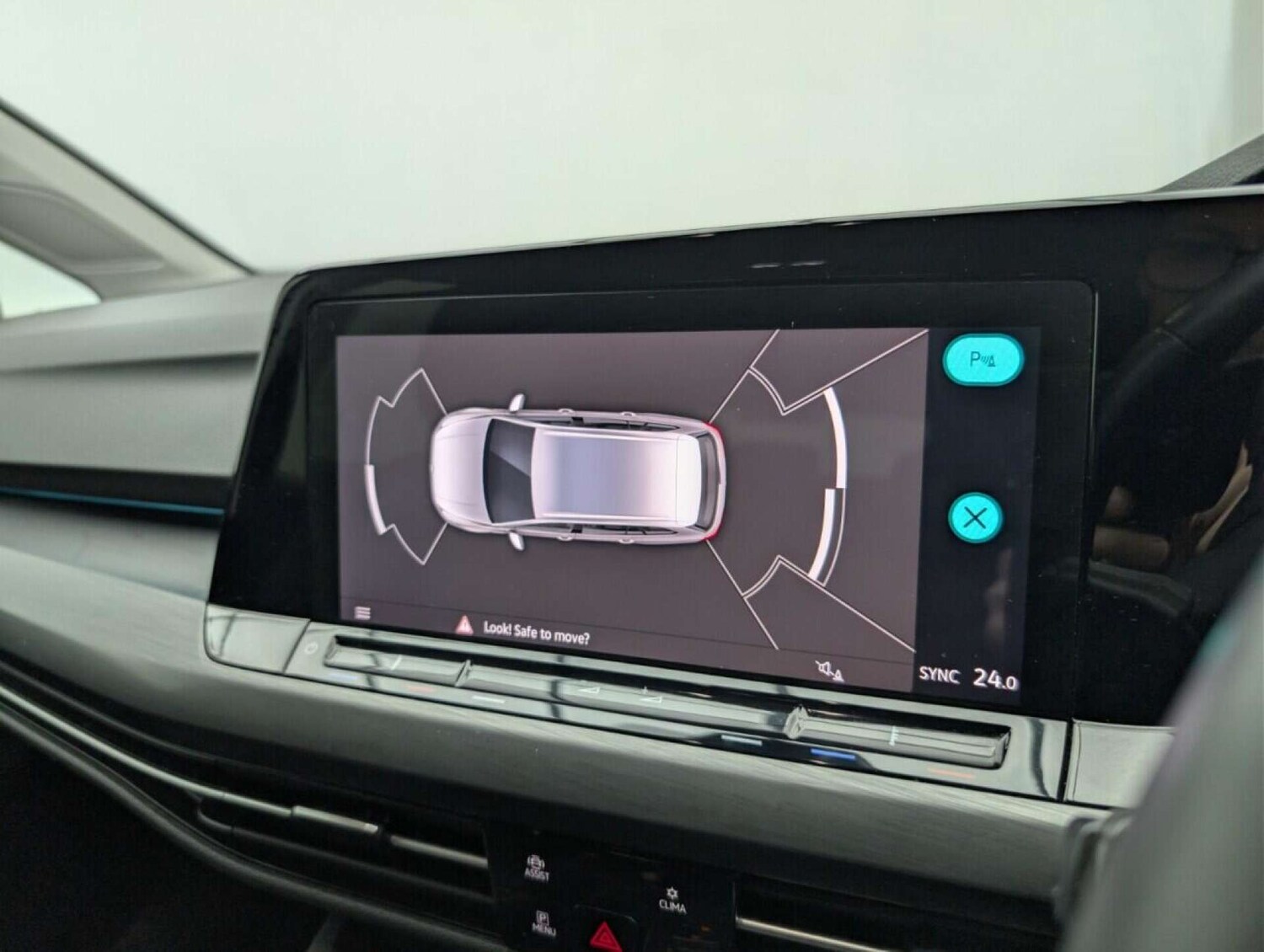 Used Volkswagen Golf 2021 for sale - 77713841: Photo 15