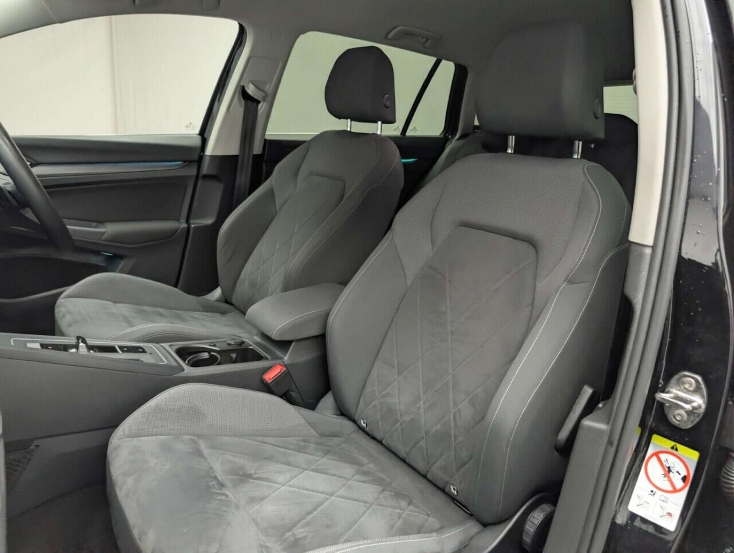 Used Volkswagen Golf 2021 for sale - 77713841: Photo 26