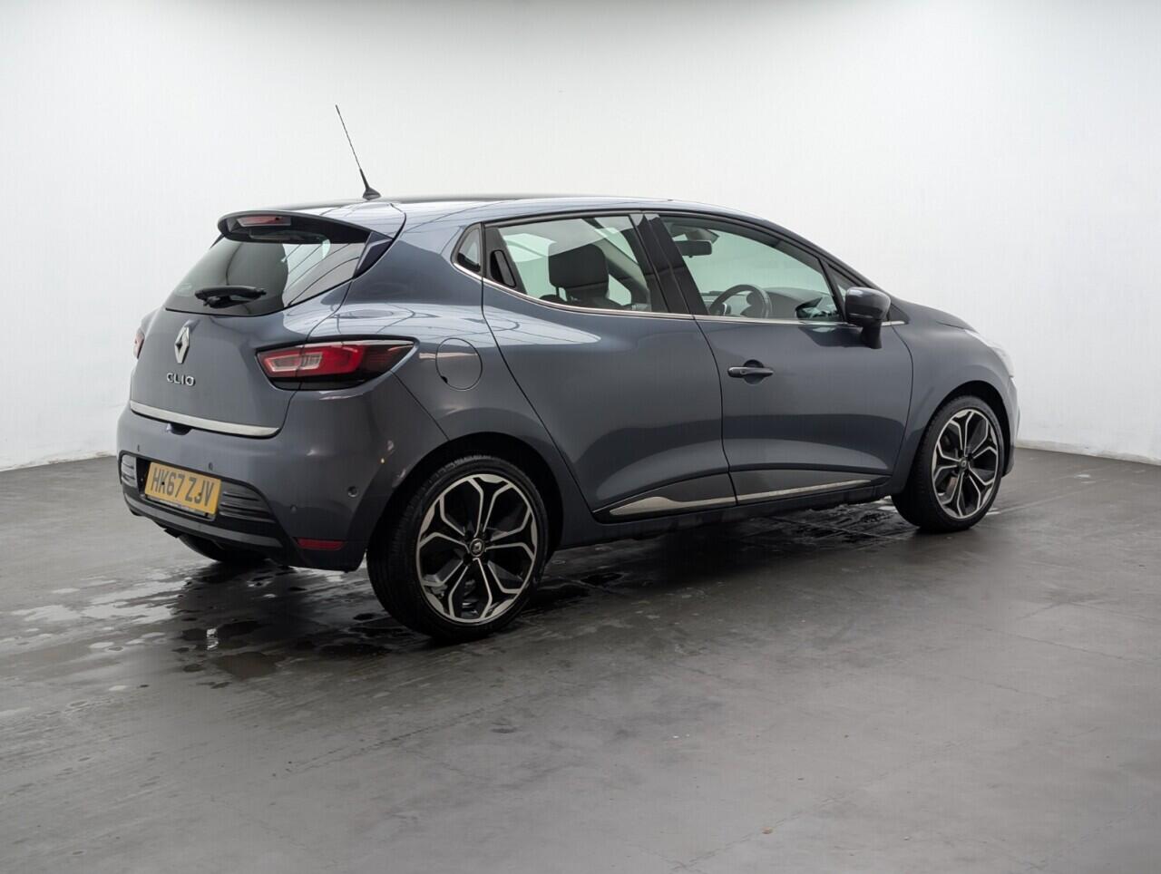 Used Renault Clio 2018 for sale - 77279230: Photo 8