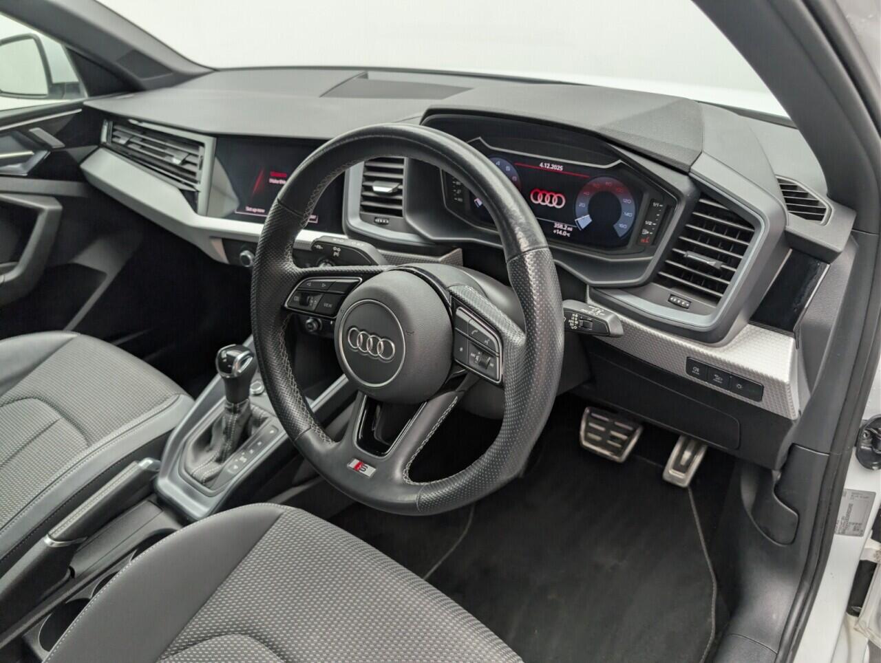 Used Audi A1 for sale - 76771856: Photo 10