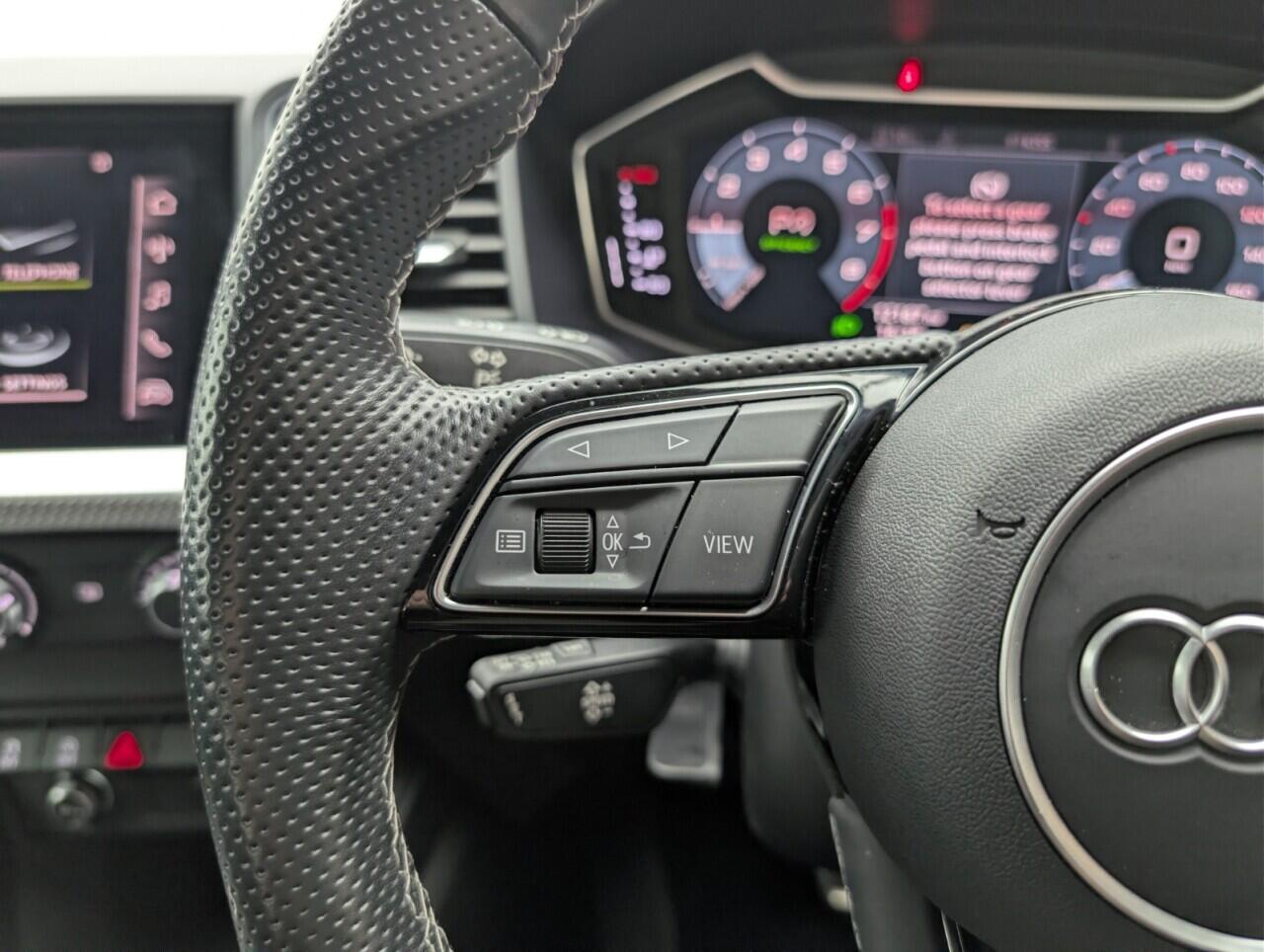 Used Audi A1 for sale - 76771856: Photo 17