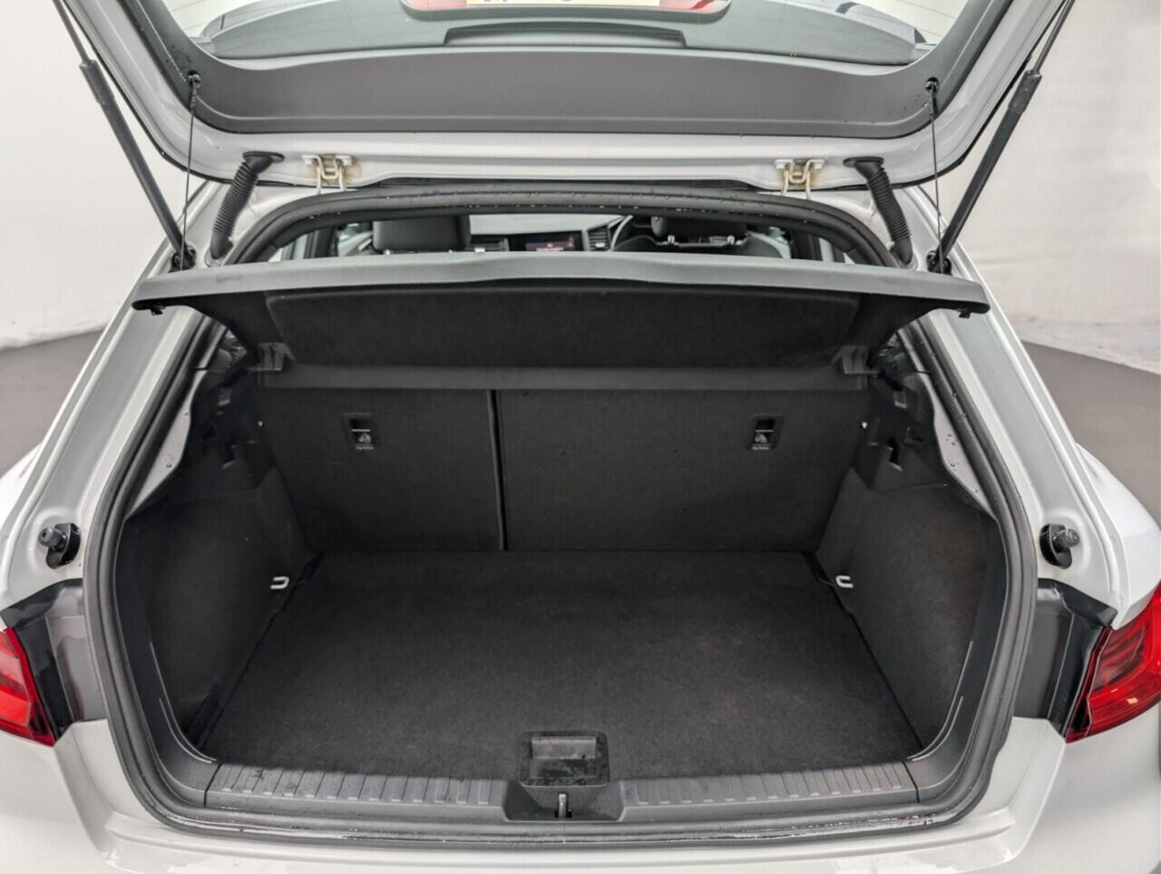 Used Audi A1 for sale - 76771856: Photo 25