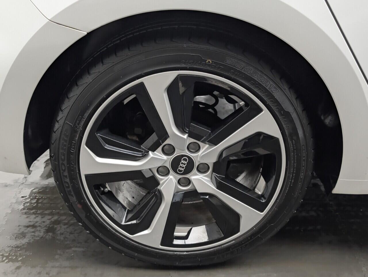 Used Audi A1 for sale - 76771856: Photo 9