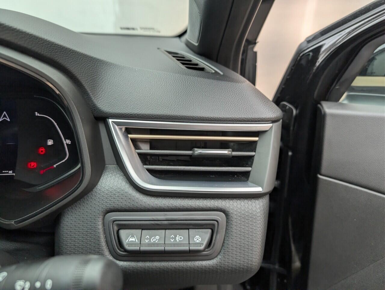 Used Renault Clio 2022 for sale - 76975641: Photo 21