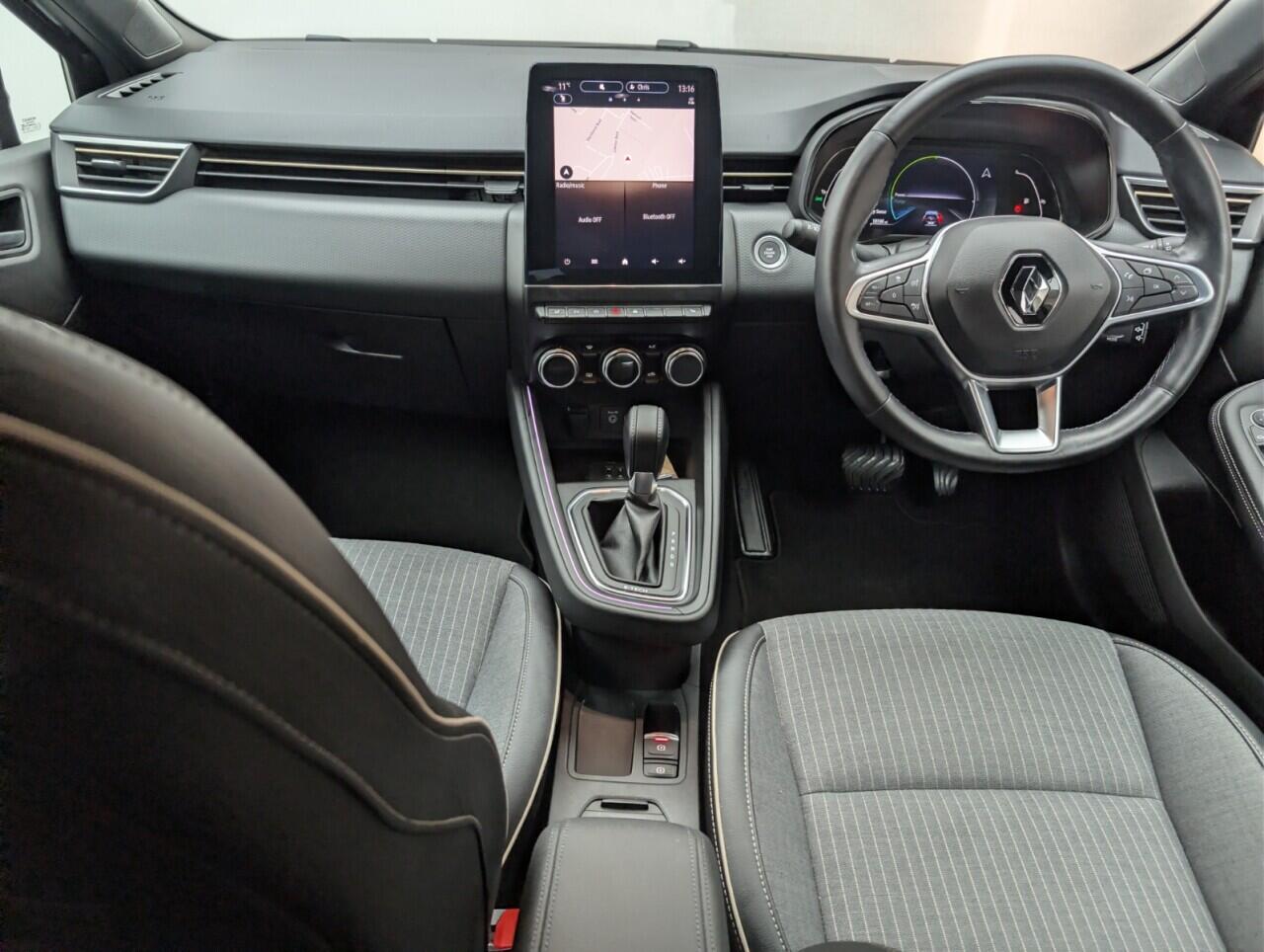 Used Renault Clio 2022 for sale - 76975641: Photo 24