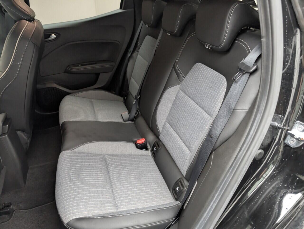 Used Renault Clio 2022 for sale - 76975641: Photo 27