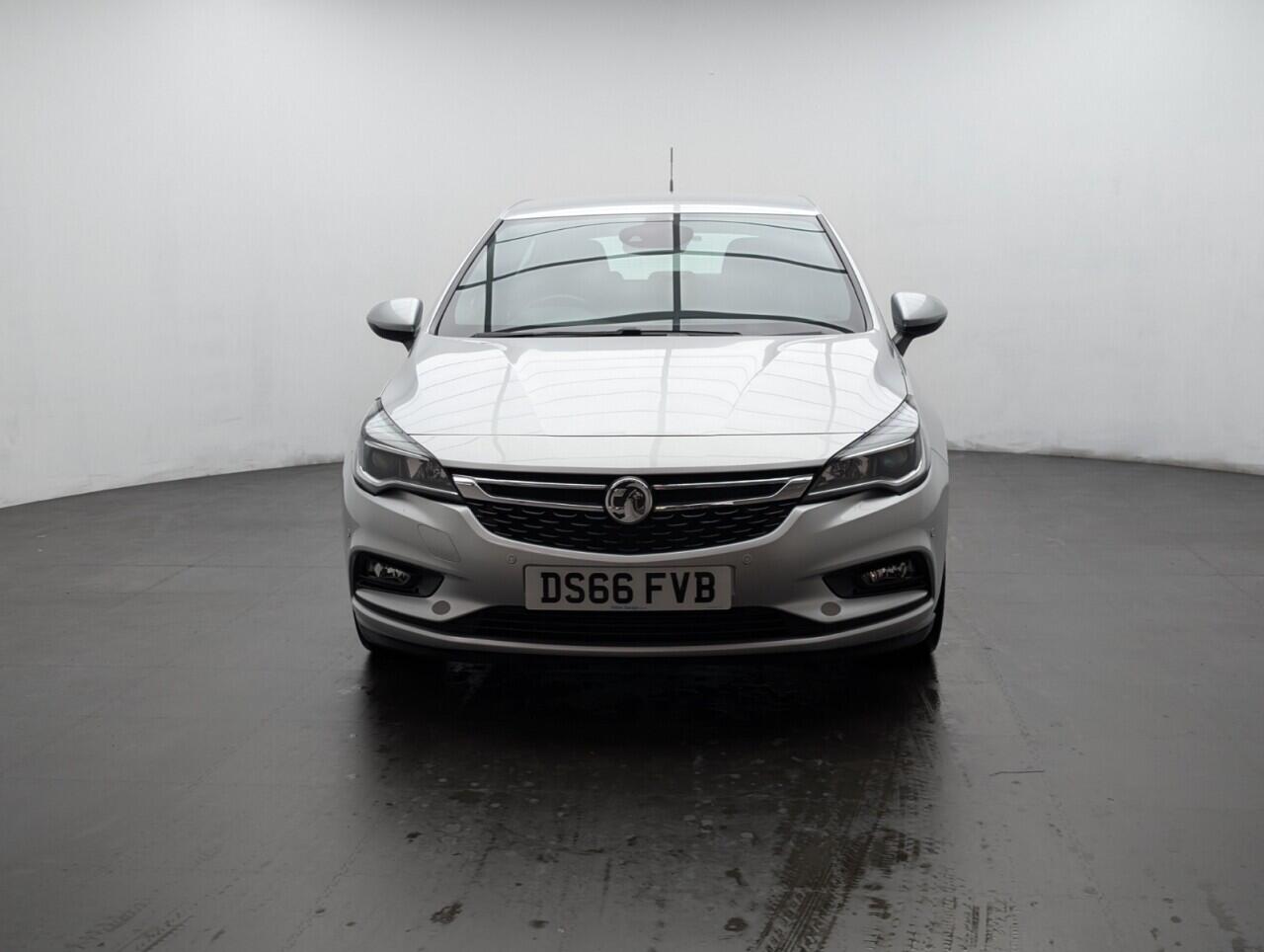 Used Vauxhall Astra 2016 for sale - 77143599: Photo 3