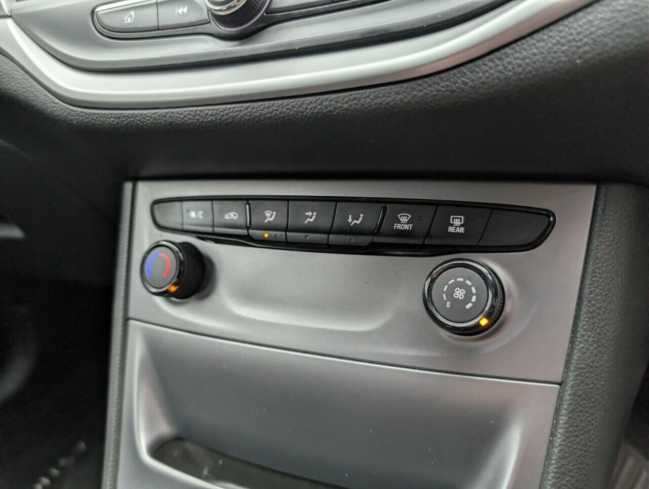 Used Vauxhall Astra 2017 for sale - 76573227: Photo 15