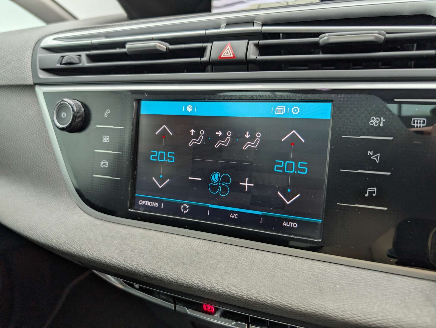 Used Citroen C4 2020 for sale - 77903013: Photo 25