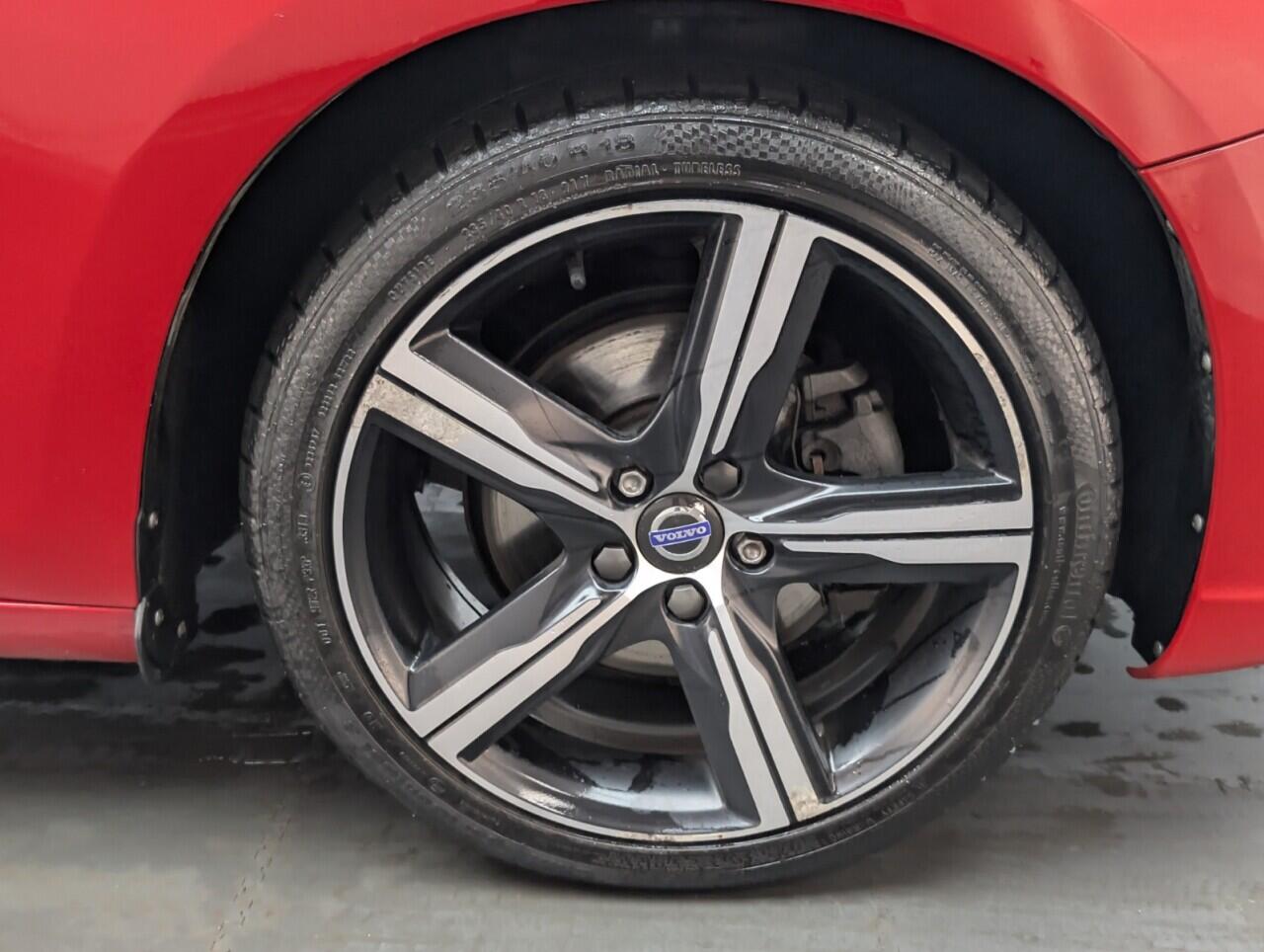 Used Volvo V60 2017 for sale - 76865305: Photo 10