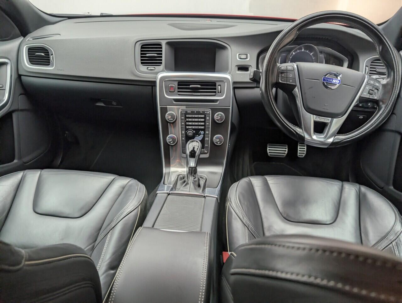 Used Volvo V60 2017 for sale - 76865305: Photo 24