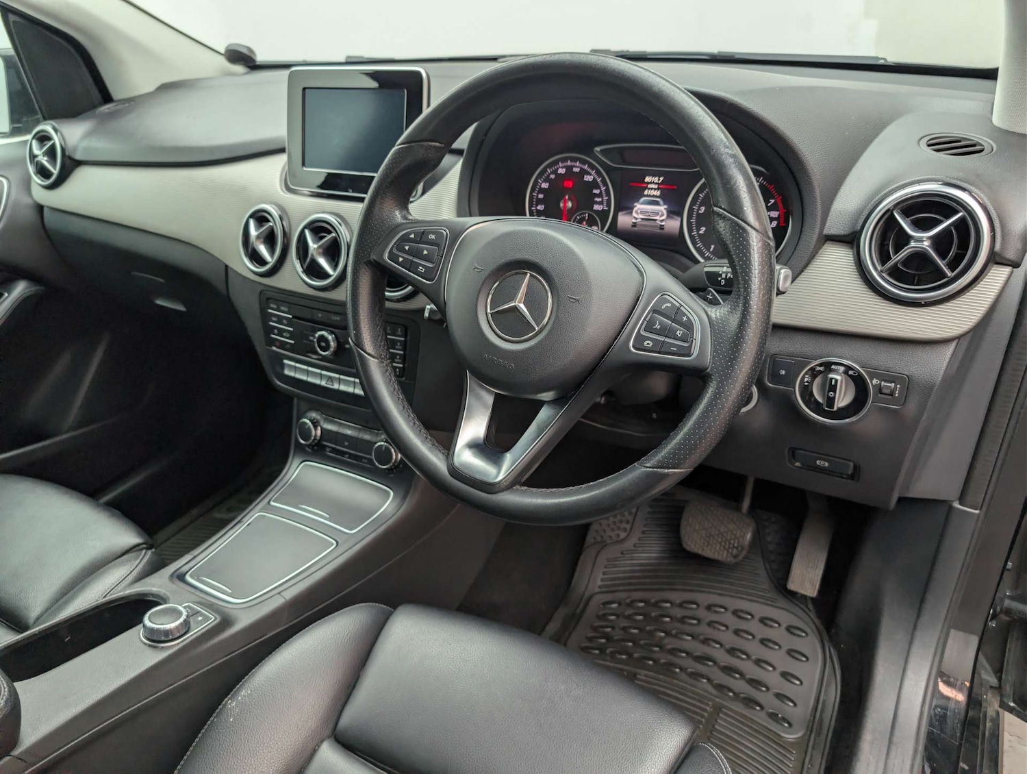 Used Mercedes-Benz B Class 2017 for sale - 78080723: Photo 17