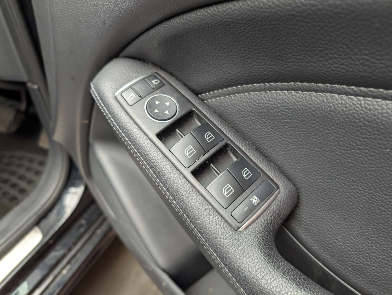 Used Mercedes-Benz B Class 2017 for sale - 78080723: Photo 26