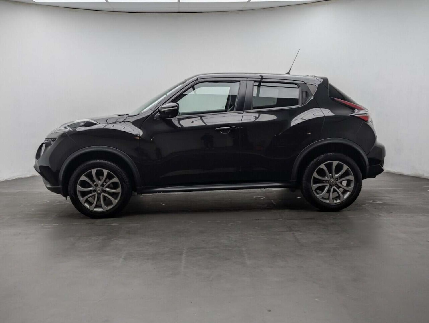 Used Nissan Juke 2018 for sale - 77713157: Photo 5
