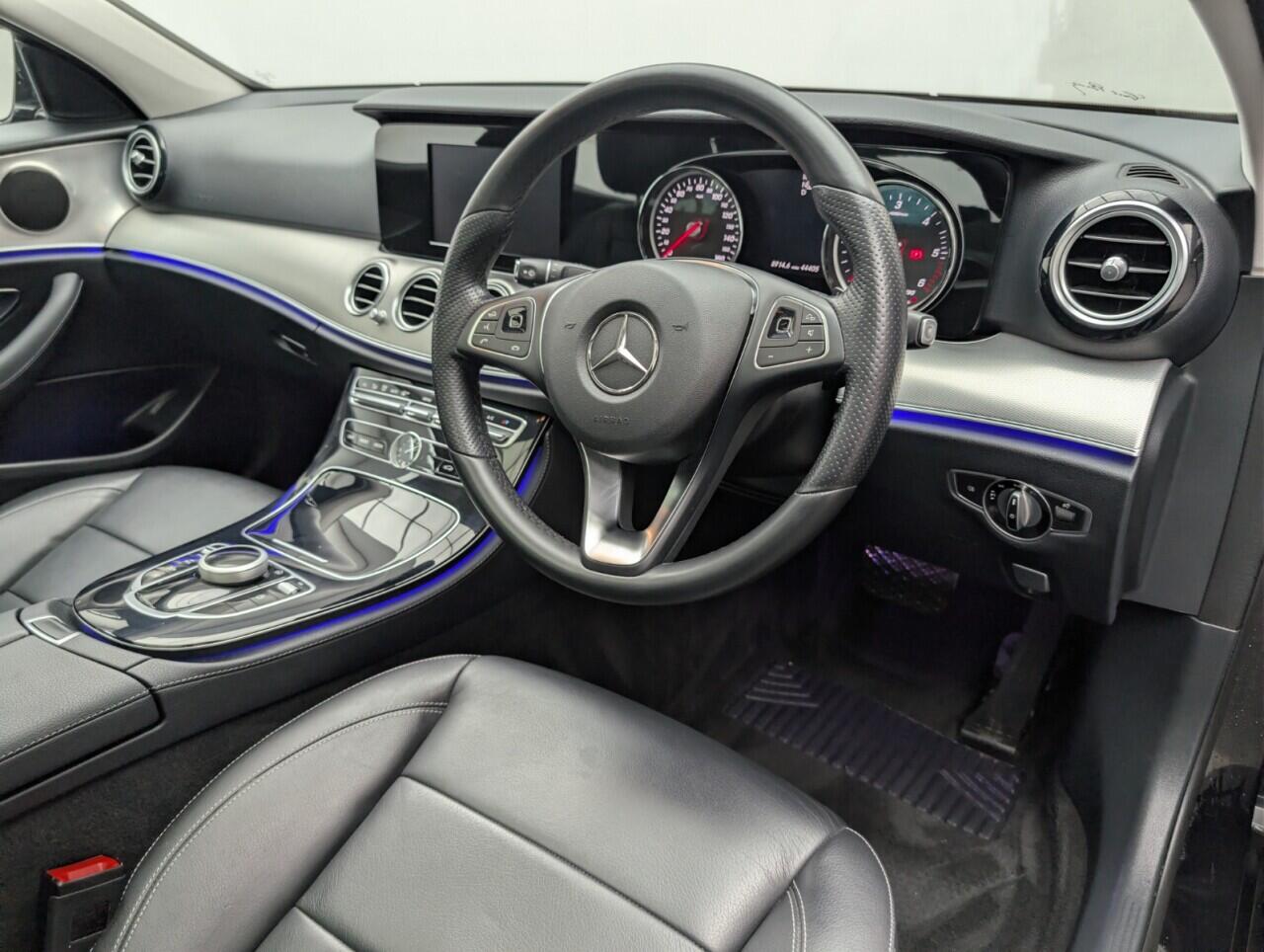 Used Mercedes-Benz E Class 2017 for sale - 77143150: Photo 11