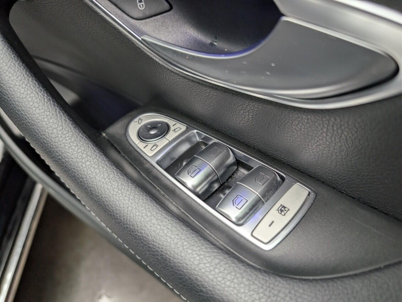 Used Mercedes-Benz E Class 2017 for sale - 77143150: Photo 21