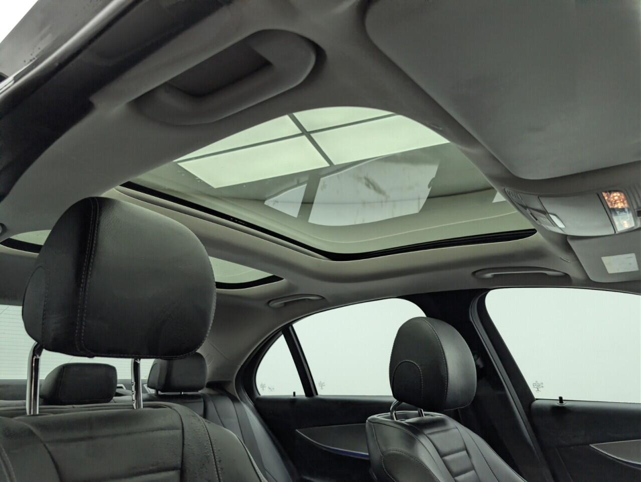 Used Mercedes-Benz E Class 2017 for sale - 77143150: Photo 23