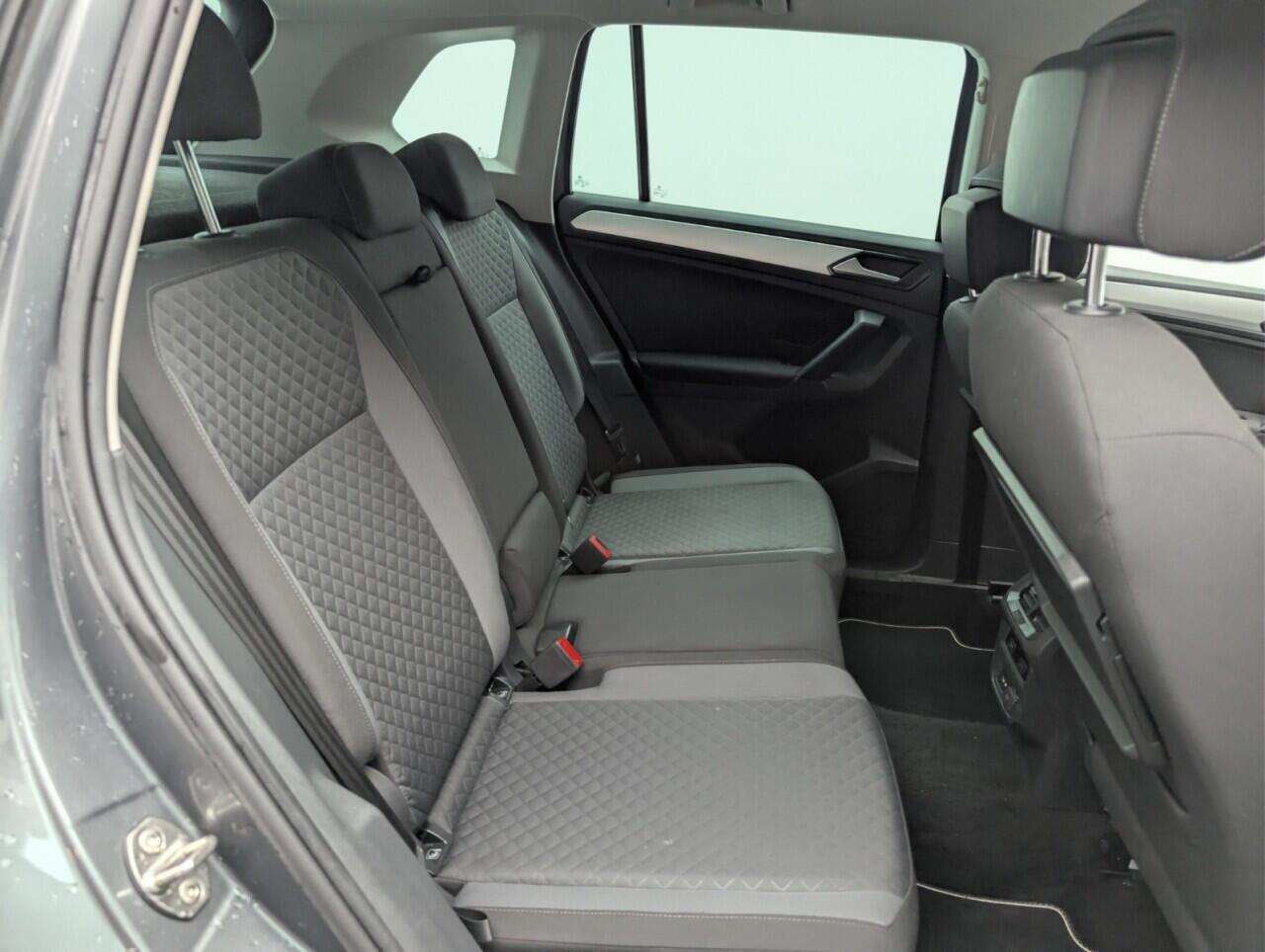 Used Volkswagen Tiguan 2018 for sale - 77611987: Photo 22