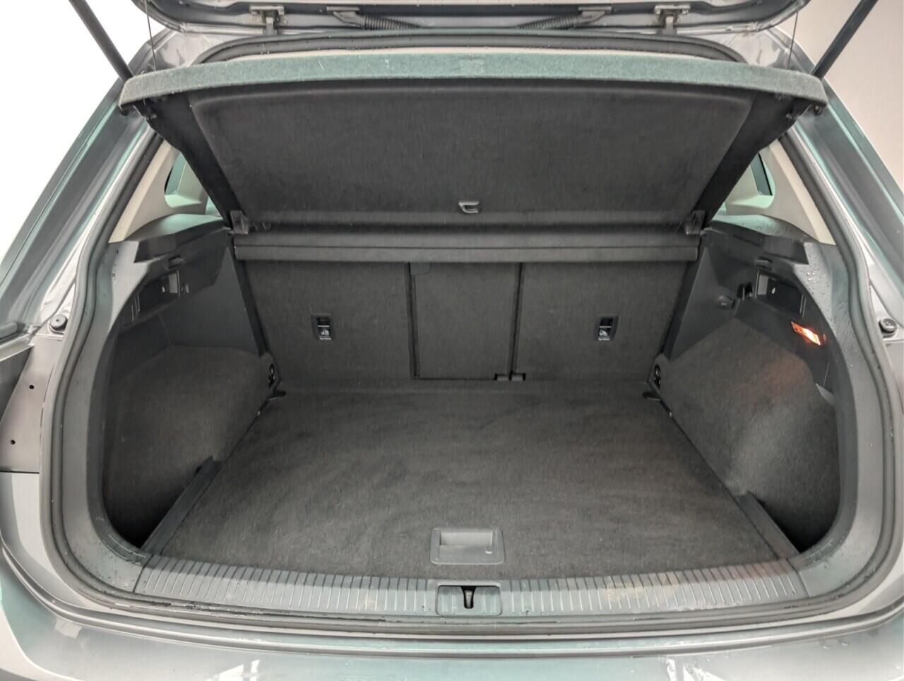 Used Volkswagen Tiguan 2018 for sale - 77611987: Photo 23