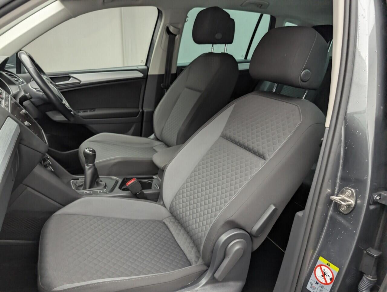 Used Volkswagen Tiguan 2018 for sale - 77611987: Photo 25