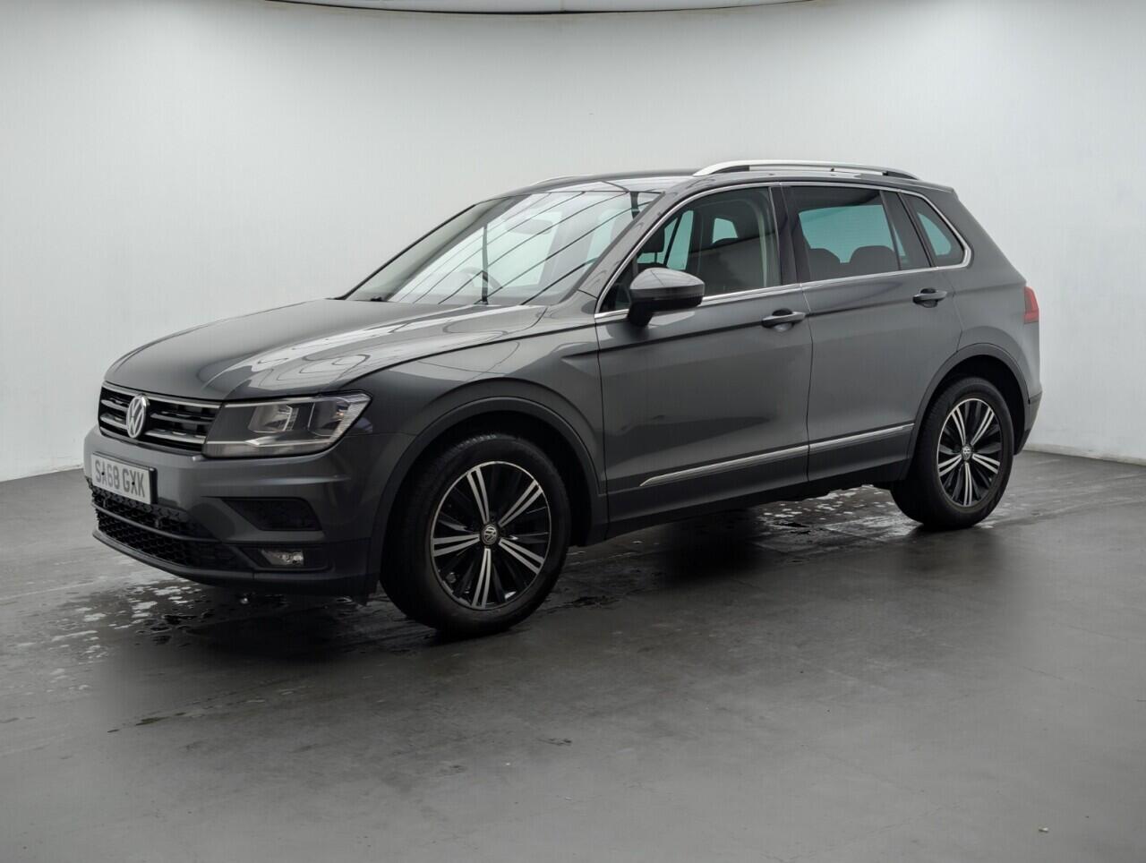 Used Volkswagen Tiguan 2018 for sale - 77611987: Photo 4