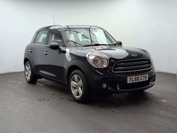 Used MINI Countryman 2016 for sale - 79691555: Photo