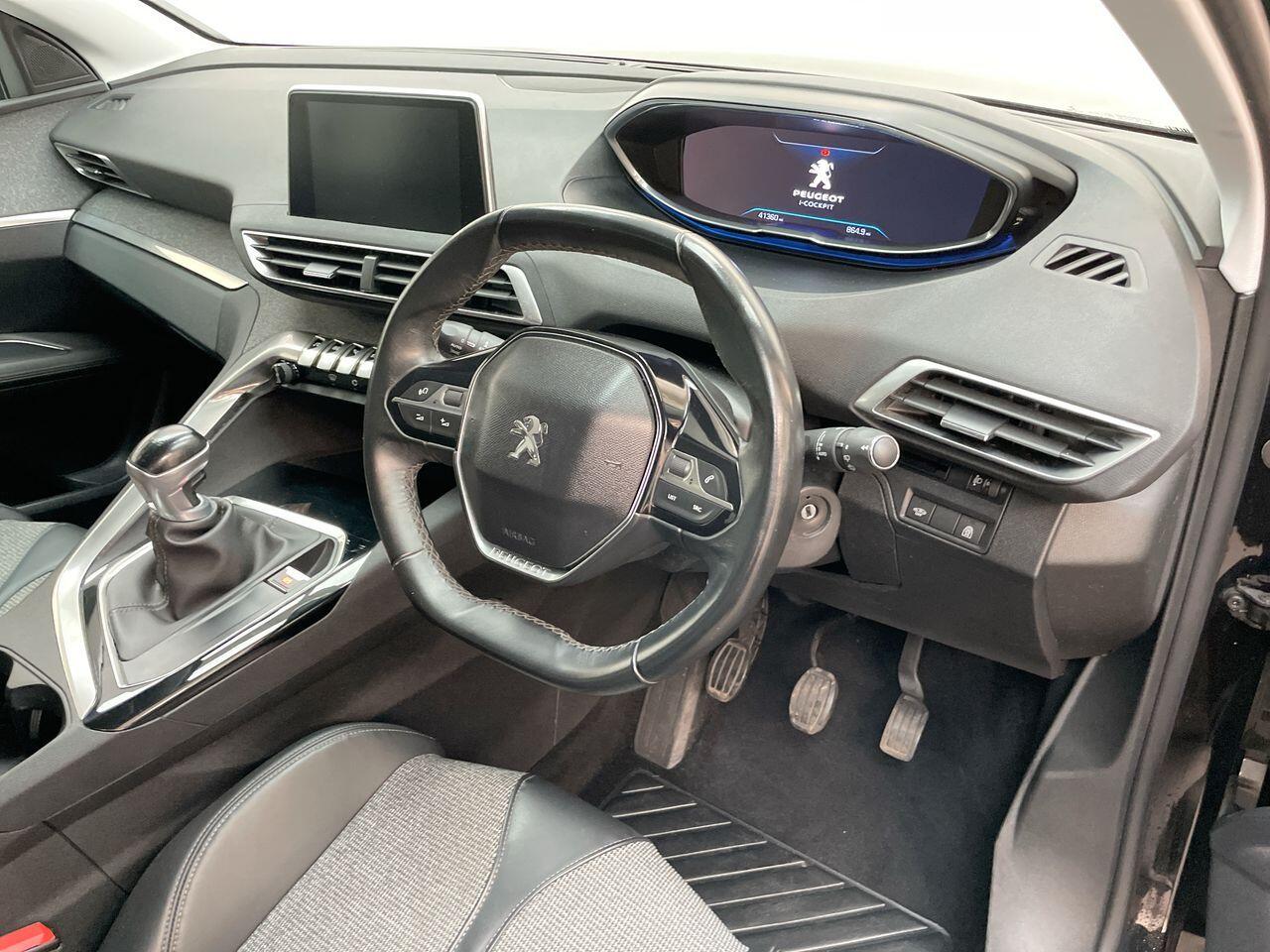 Used Peugeot 3008 2018 for sale - 77015900: Photo 10