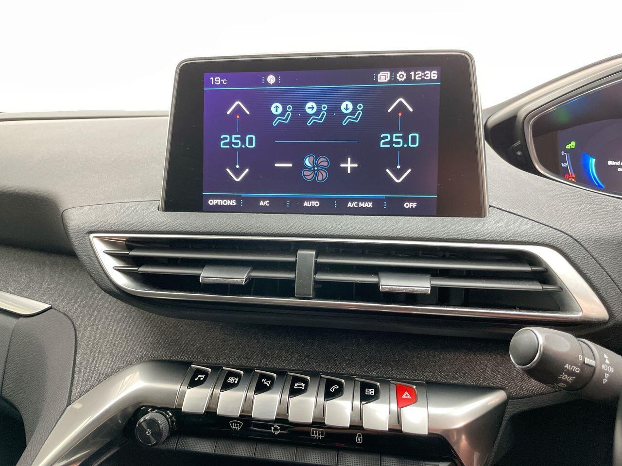 Used Peugeot 3008 2018 for sale - 77015900: Photo 15