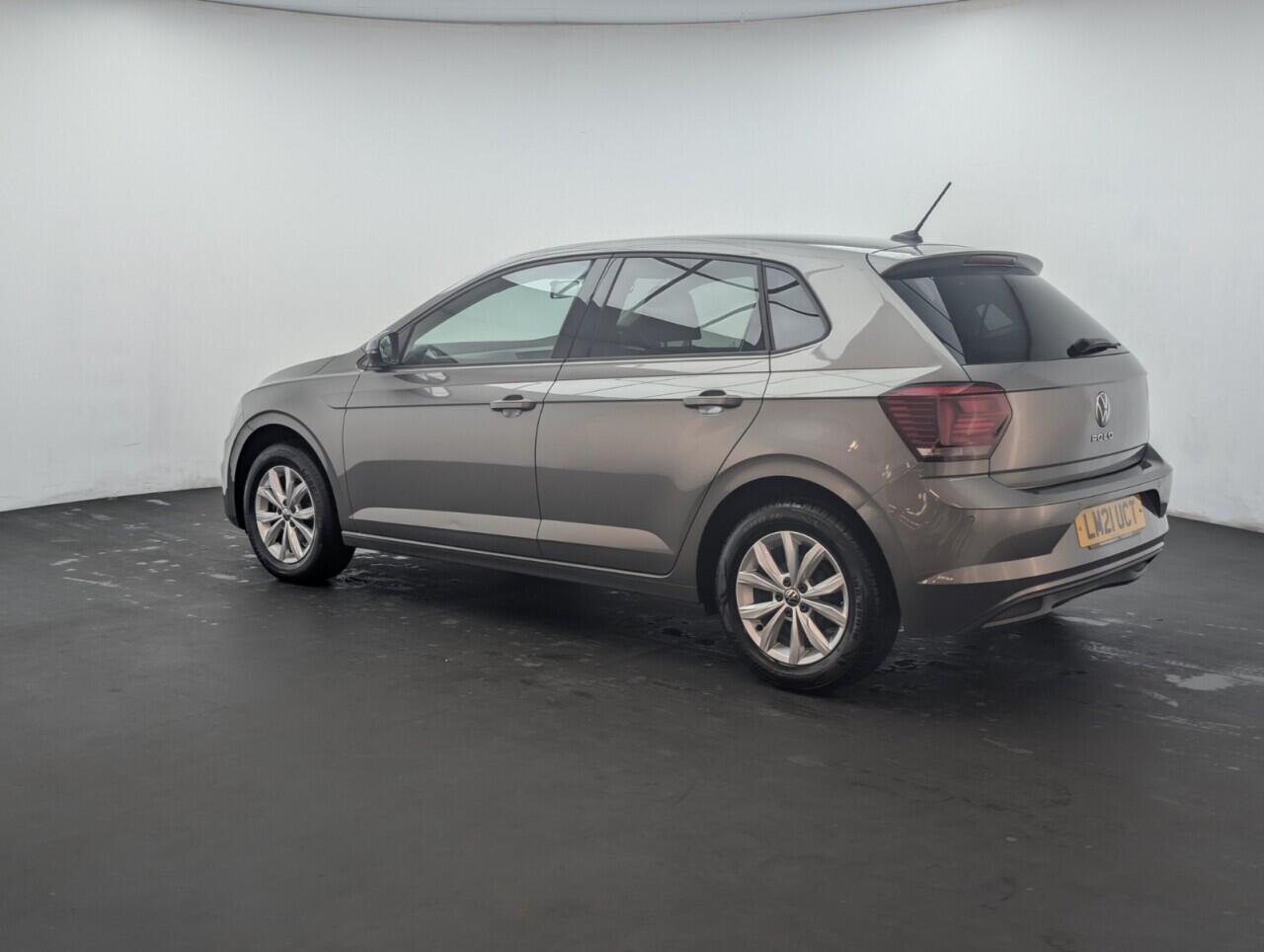 Used Volkswagen Polo 2021 for sale - 76422996: Photo 6