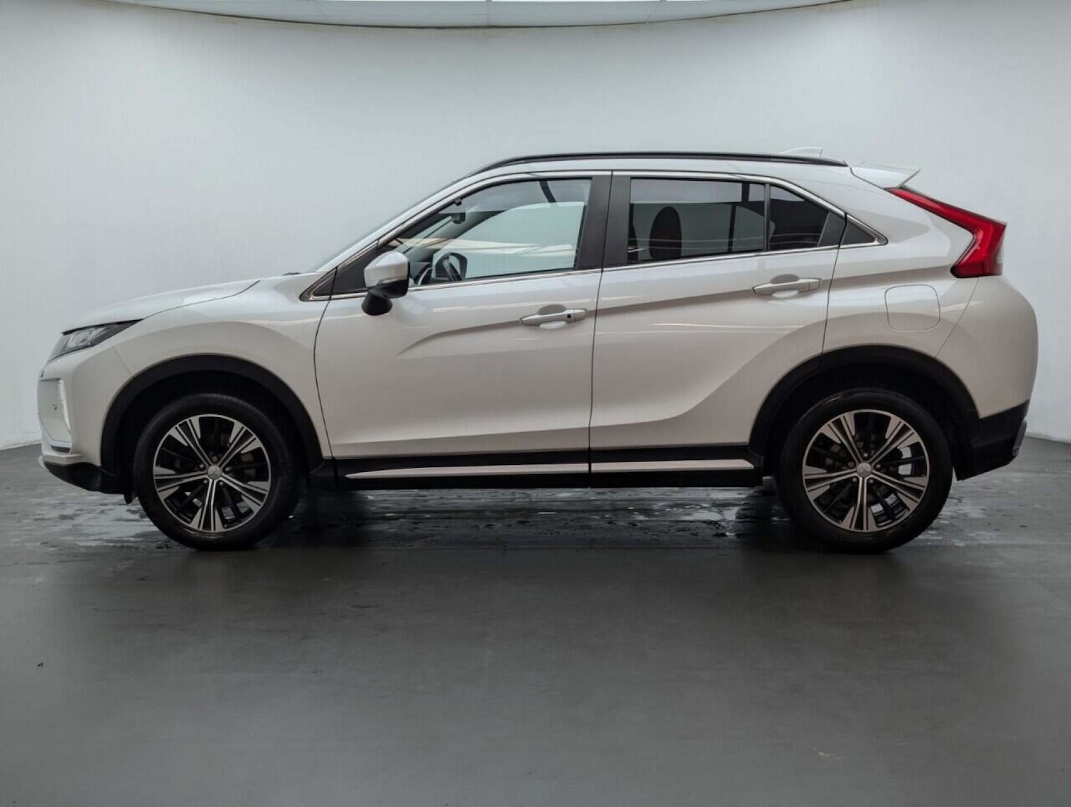 Used Mitsubishi Eclipse Cross 2019 for sale - 77714120: Photo 5