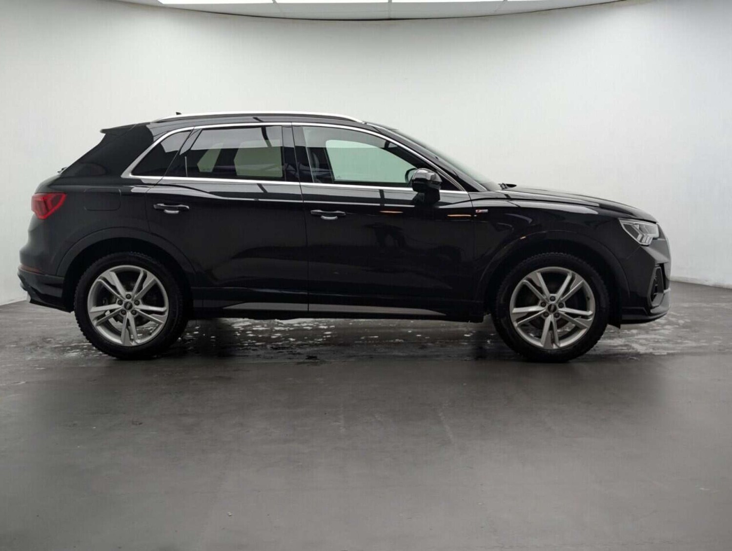 Used Audi Q3 2021 for sale - 77713421: Photo 9