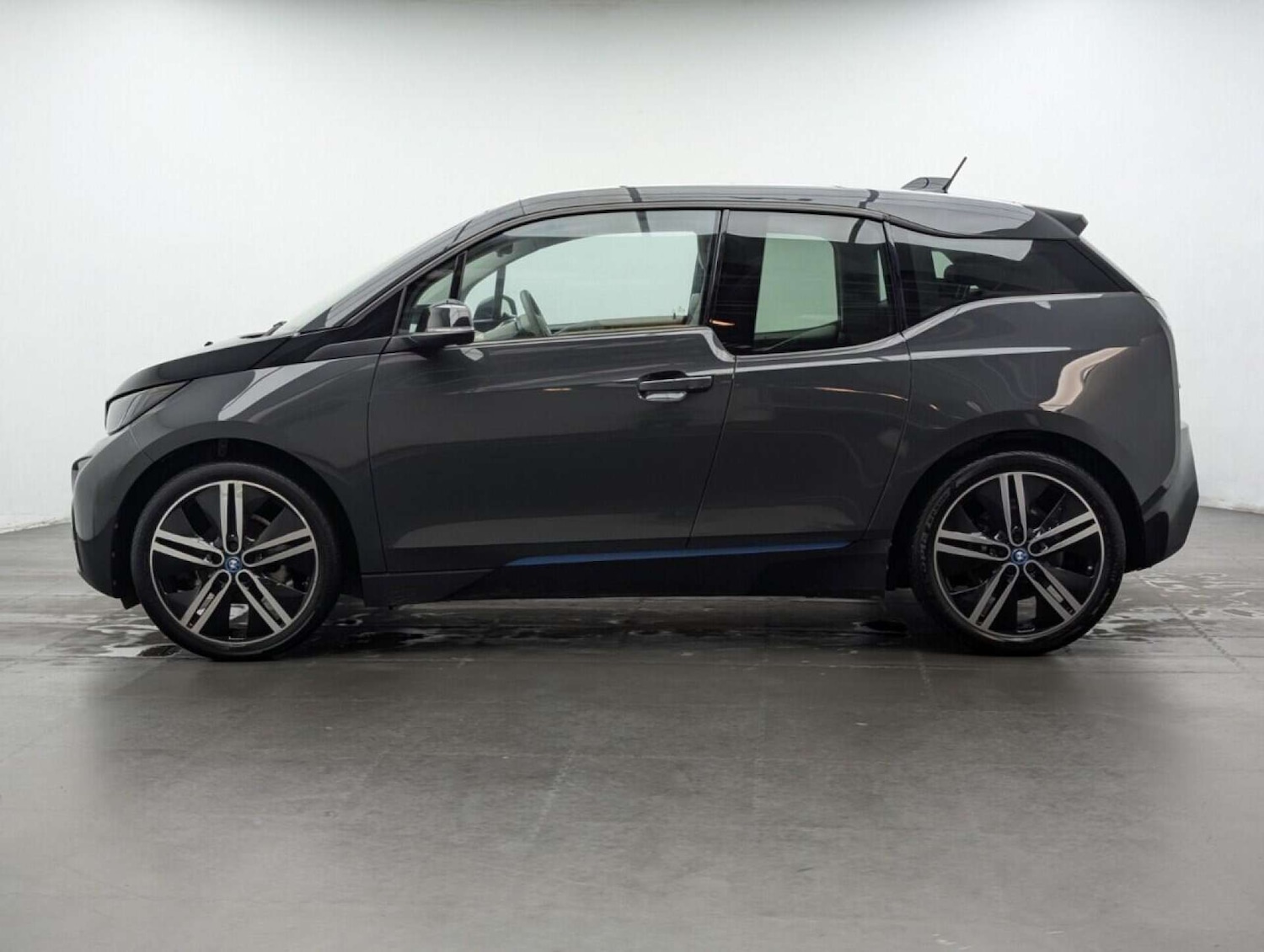 Used BMW i3 2016 for sale - 77714363: Photo 5