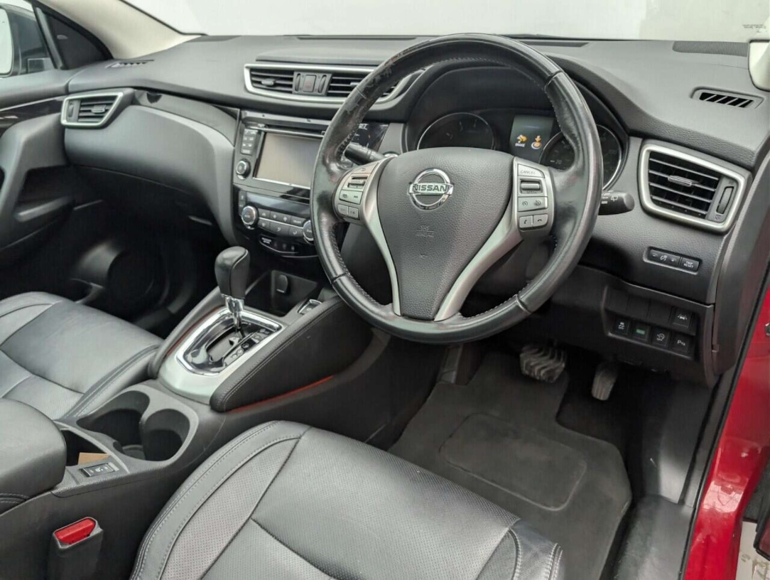 Used Nissan Qashqai 2016 for sale - 77714259: Photo 11