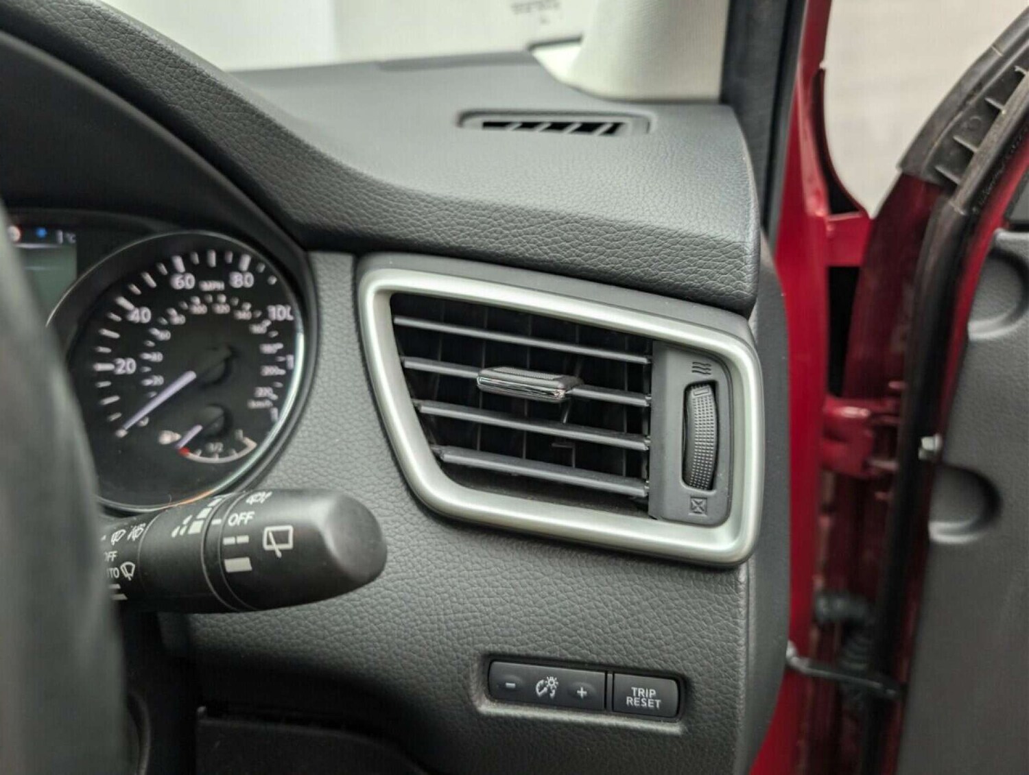 Used Nissan Qashqai 2016 for sale - 77714259: Photo 18