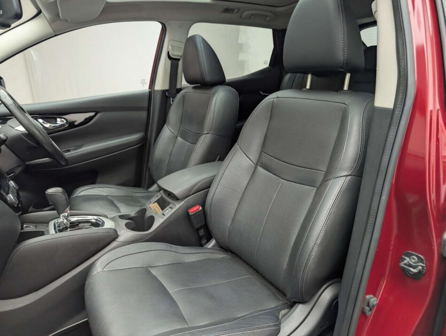 Used Nissan Qashqai 2016 for sale - 77714259: Photo 27