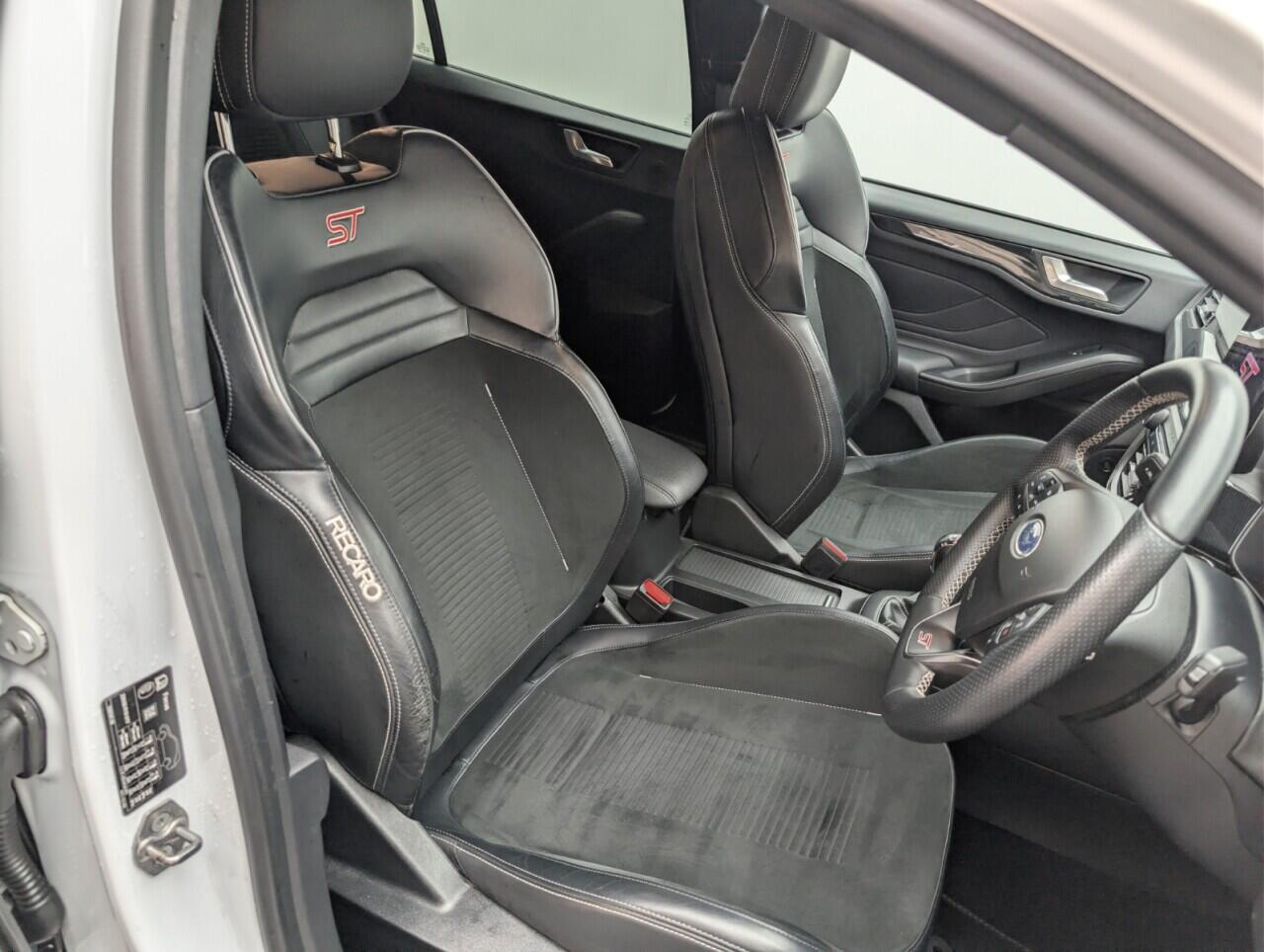 Used Ford Focus 2019 for sale - 76424877: Photo 24