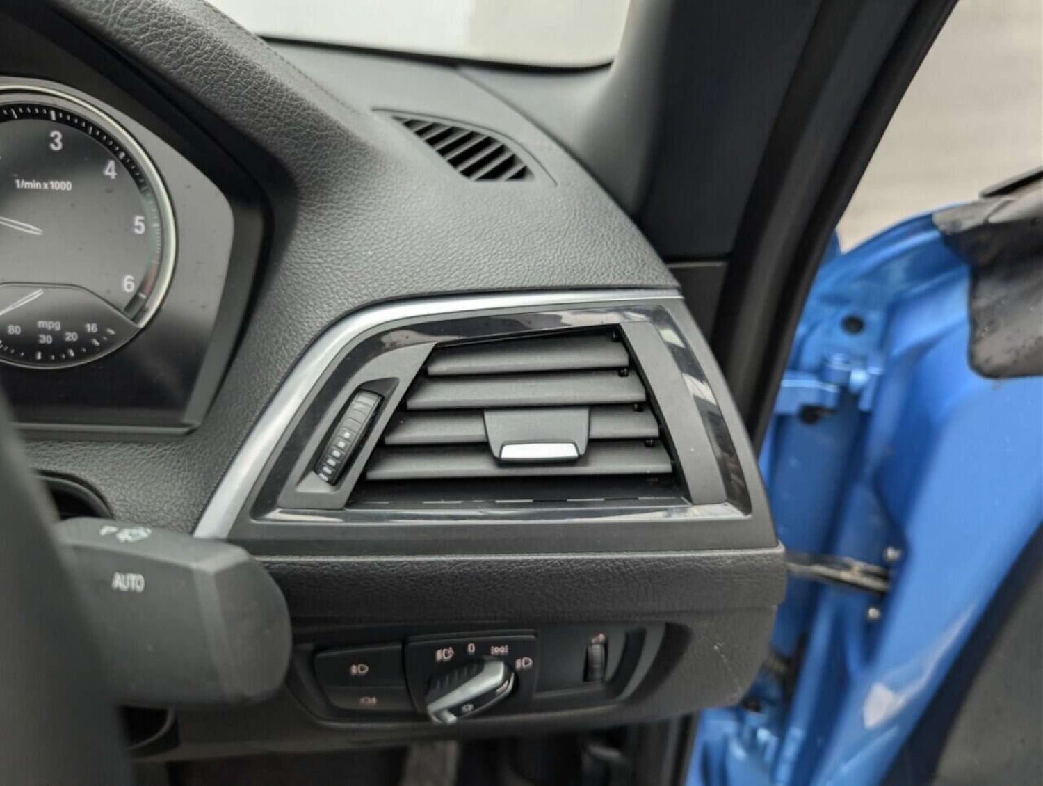 Used BMW 2 Series 2017 for sale - 77713819: Photo 17