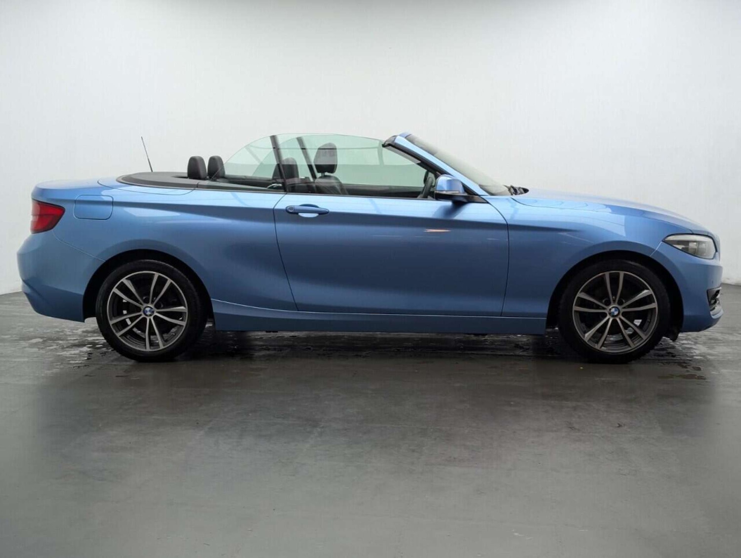 Used BMW 2 Series 2017 for sale - 77713819: Photo 9