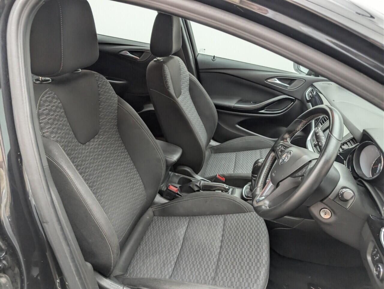 Used Vauxhall Astra 2016 for sale - 76765889: Photo 12