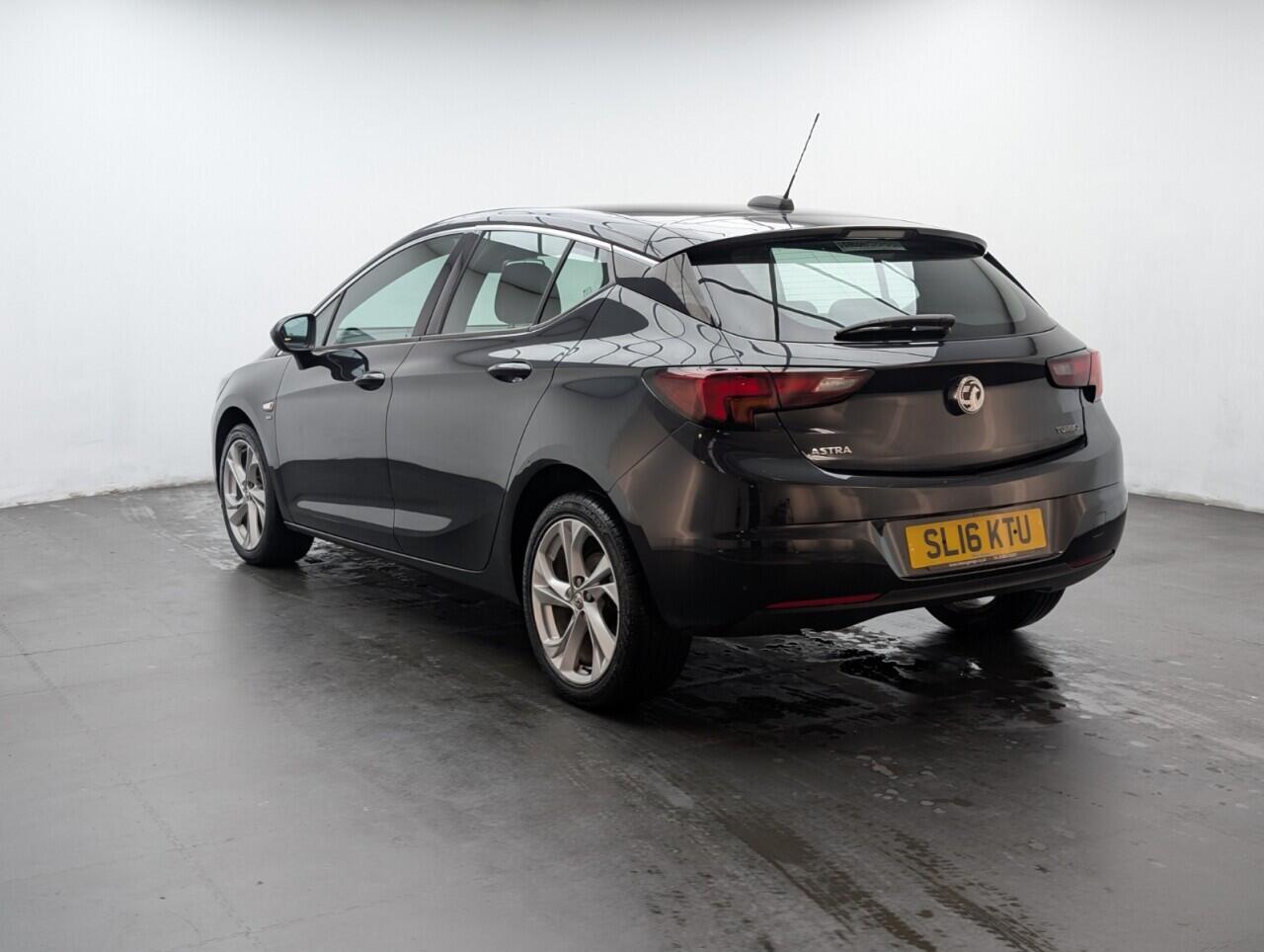Used Vauxhall Astra 2016 for sale - 76765889: Photo 6