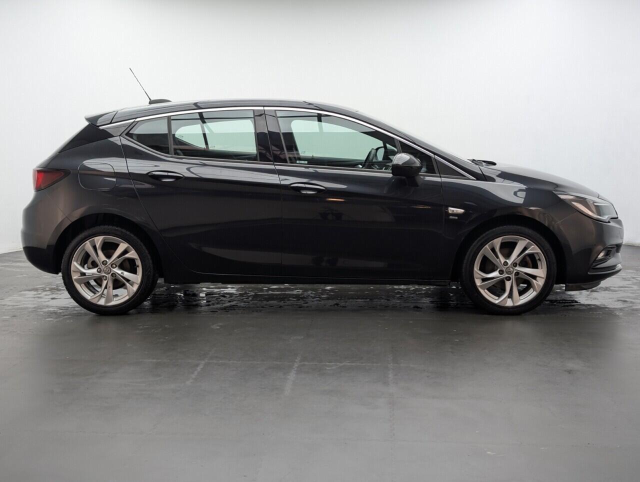 Used Vauxhall Astra 2016 for sale - 76765889: Photo 9