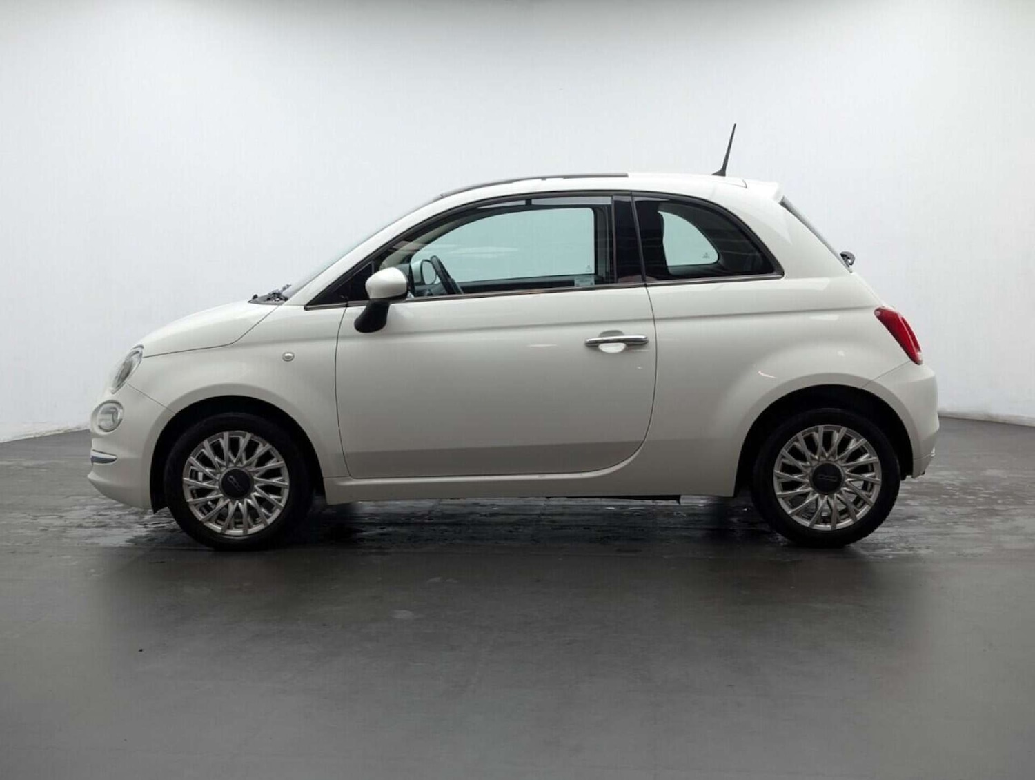 Used Fiat 500 2016 for sale - 77714028: Photo 5