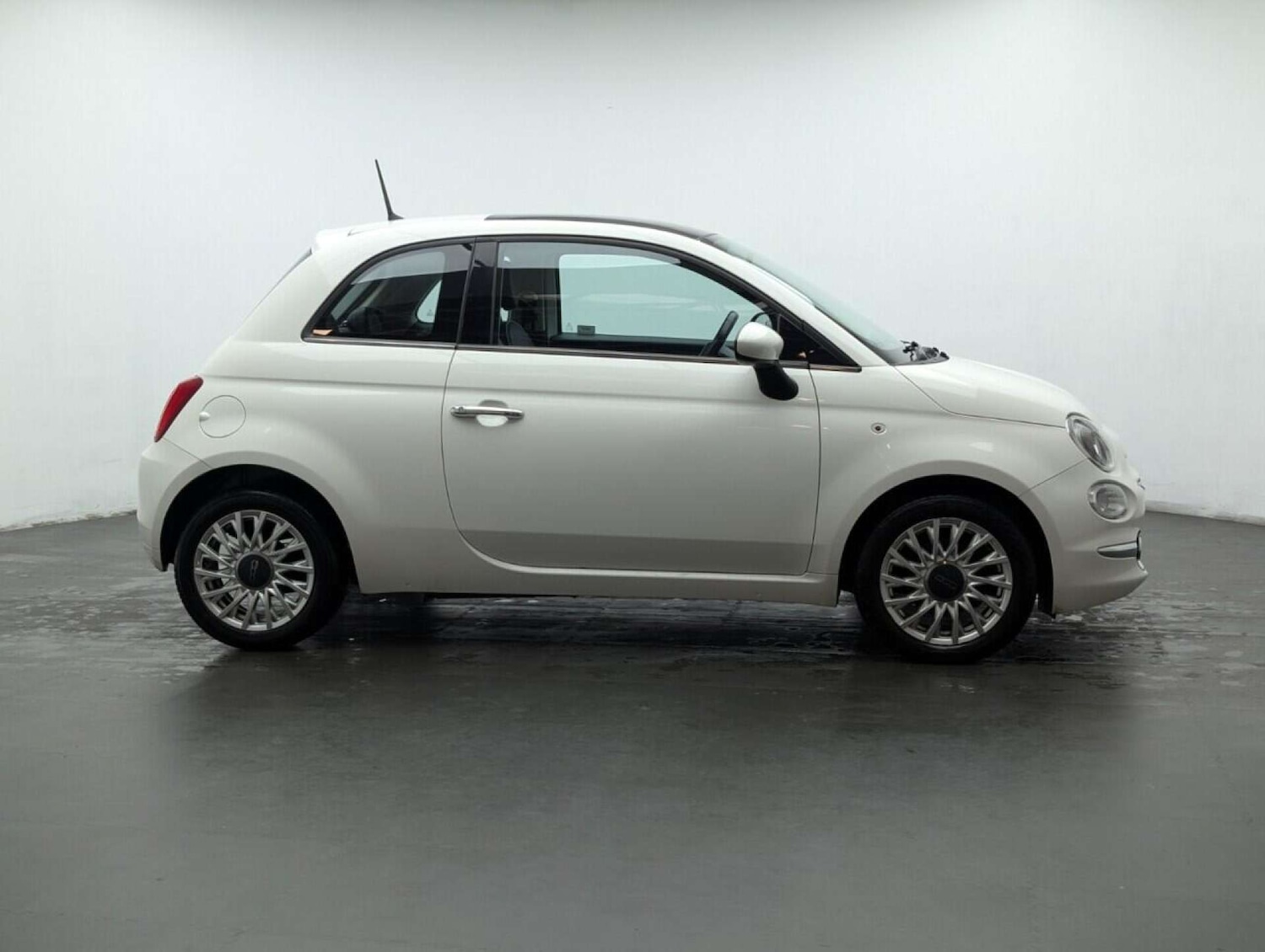 Used Fiat 500 2016 for sale - 77714028: Photo 9