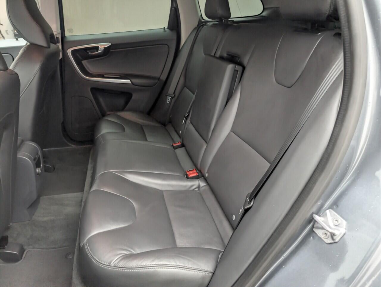 Used Volvo XC60 for sale - 77131222: Photo 38