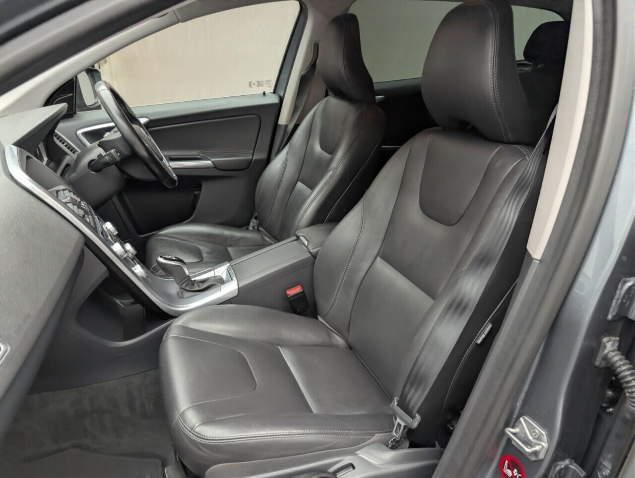 Used Volvo XC60 for sale - 77131222: Photo 39