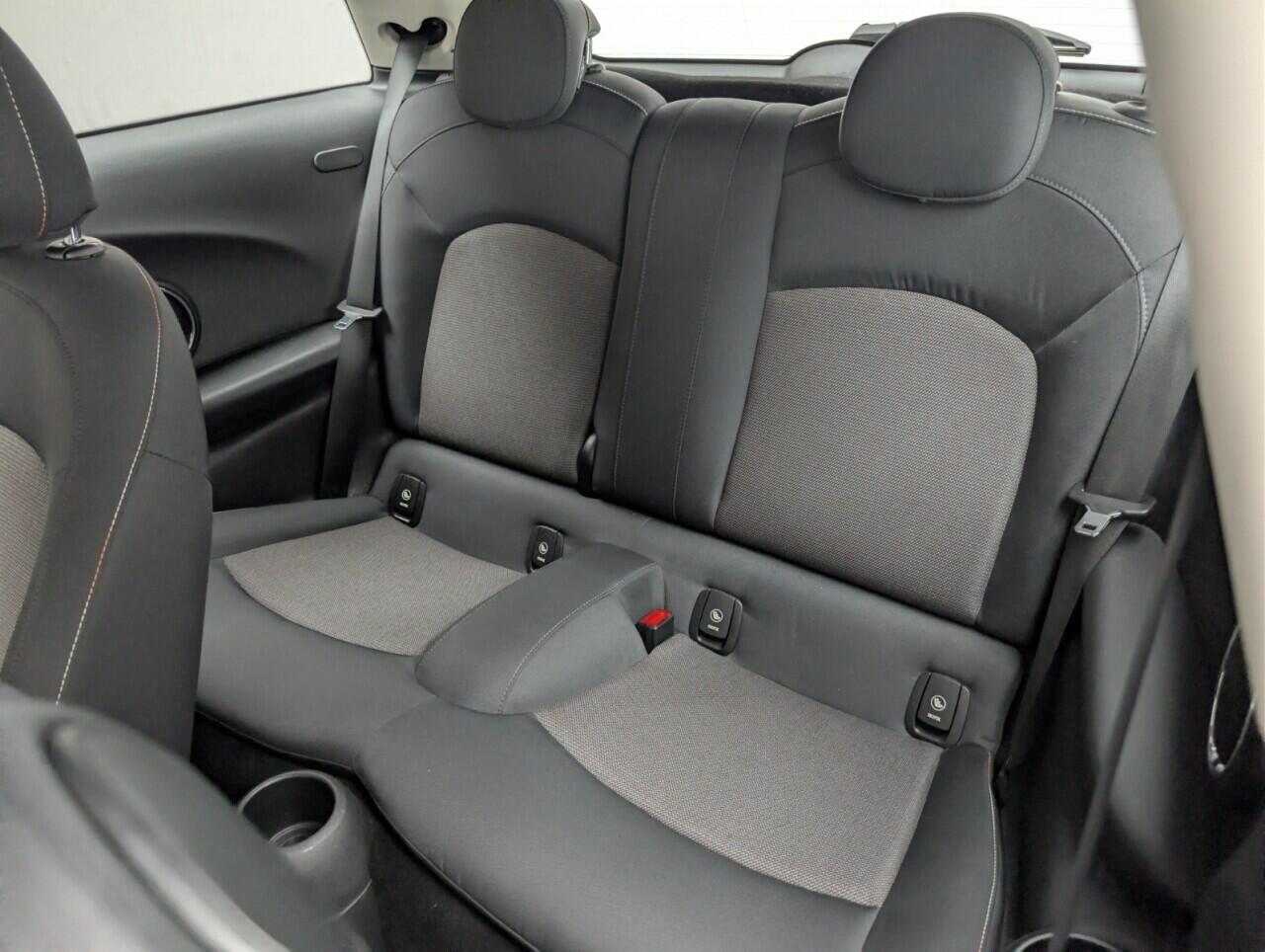 Used MINI Hatch 2016 for sale - 76887333: Photo 23