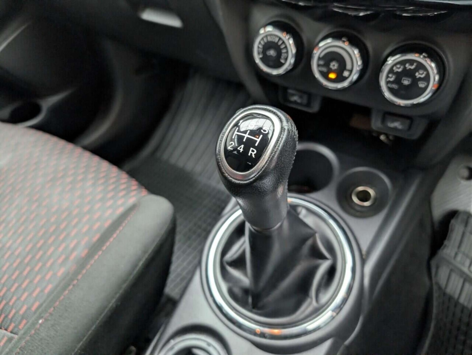 Used Mitsubishi ASX 2016 for sale - 77713783: Photo 15